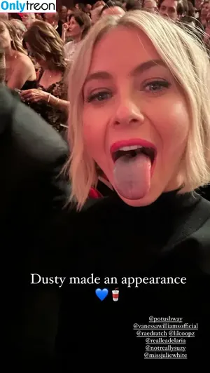 Julianne Hough / juleshough nude photo #0573