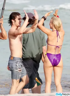 Julianne Hough / juleshough nude photo #0713