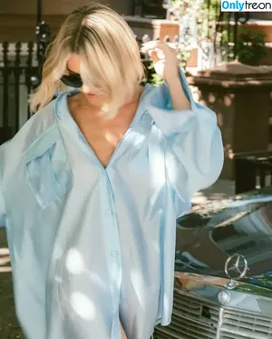 Julianne Hough / juleshough nude photo #0874