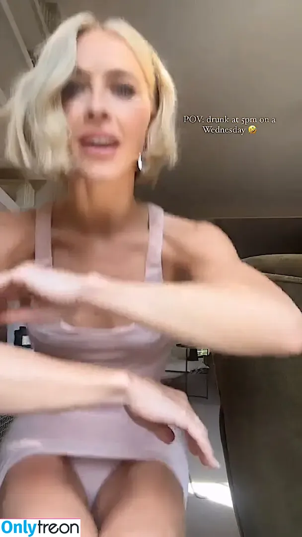 Julianne Hough nude photo #0799 (juleshough)
