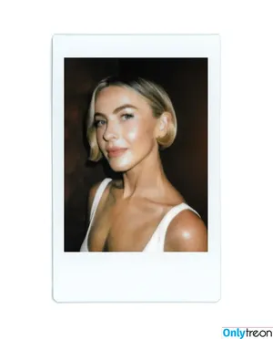 Julianne Hough / juleshough nude photo #1596