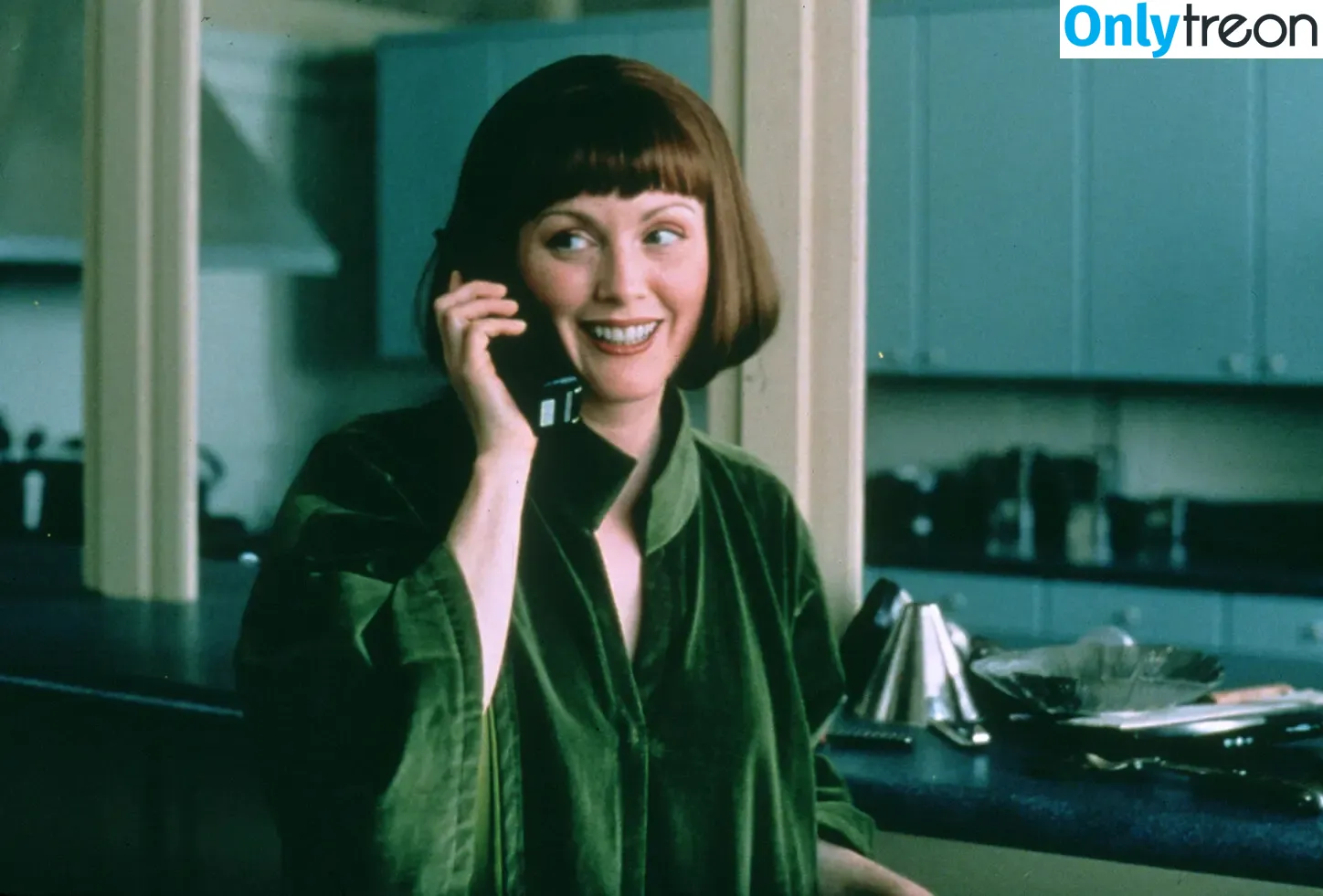Julianne Moore nude photo #0149 (juliannemoore)