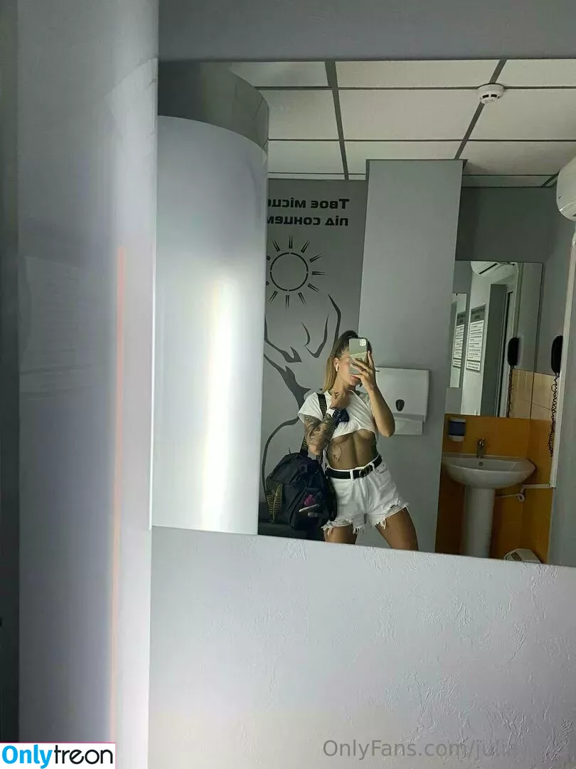juliawind nude photo #0075 (Julia Wind / julia.wind)