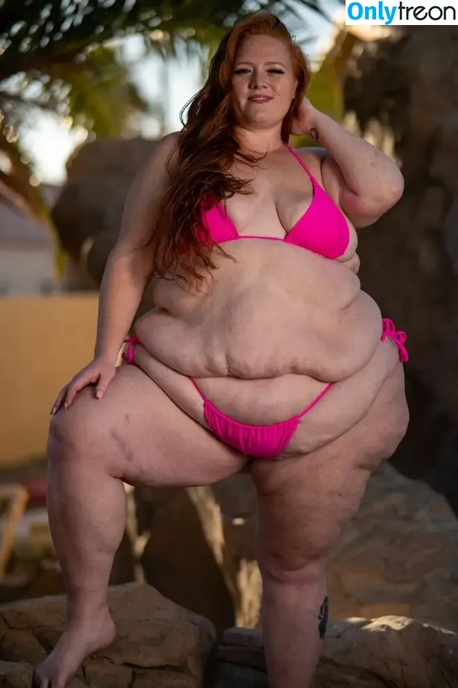 Julie Ginger nude photo #0030 (Julieginger / bbwjuliegingerbackup)