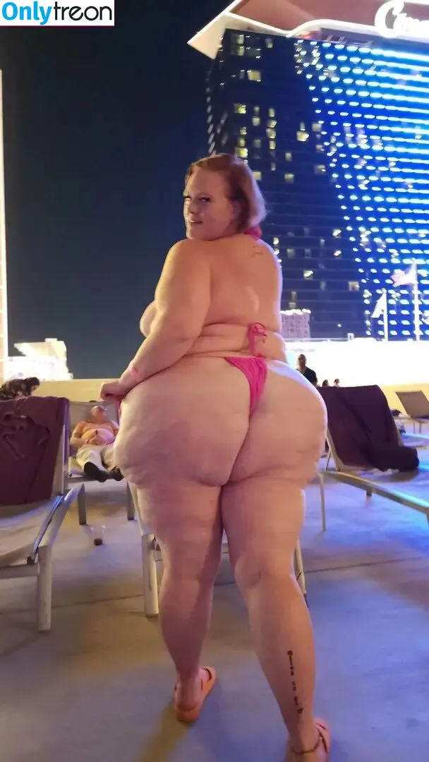Julie Ginger nude photo #0044 (Julieginger / bbwjuliegingerbackup)