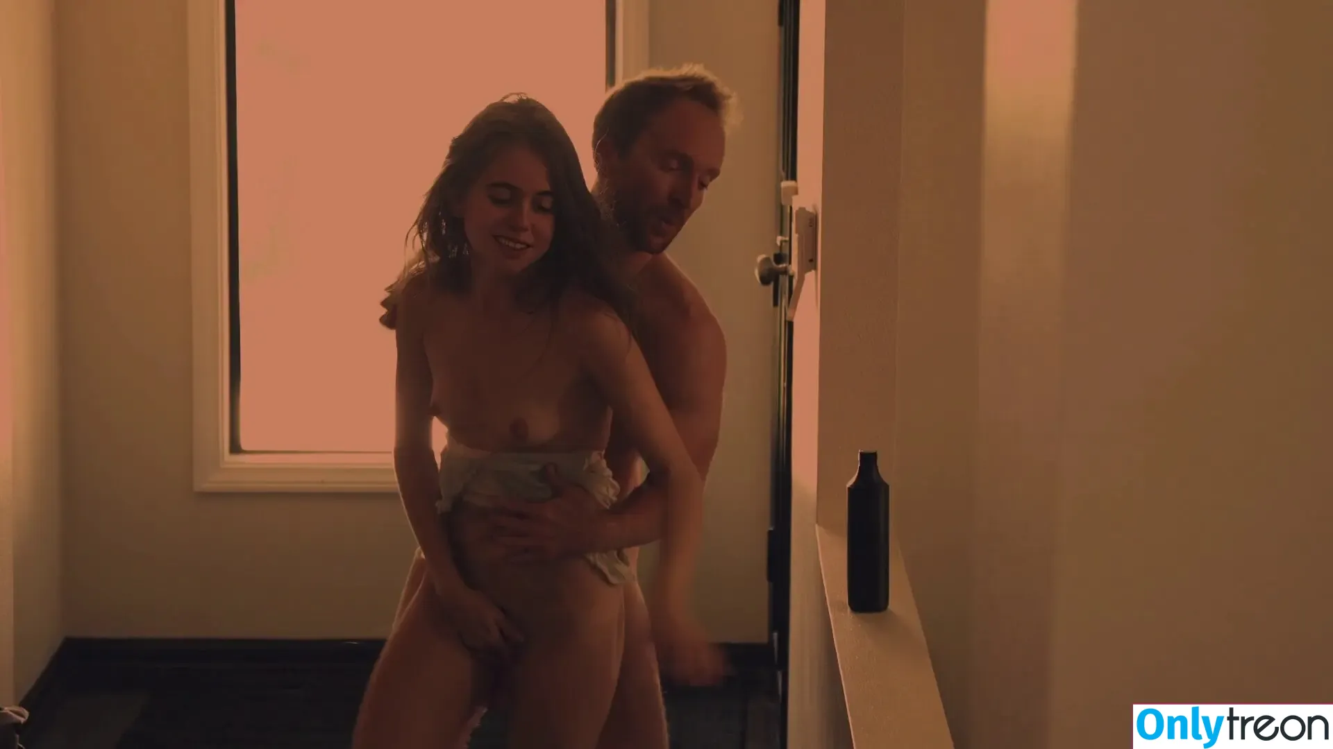 Julien Baker nude photo #0003 (julienrbaker)