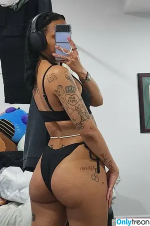 Juliet Cascaii / Irl Nico Robin / cascaii nude photo #0016