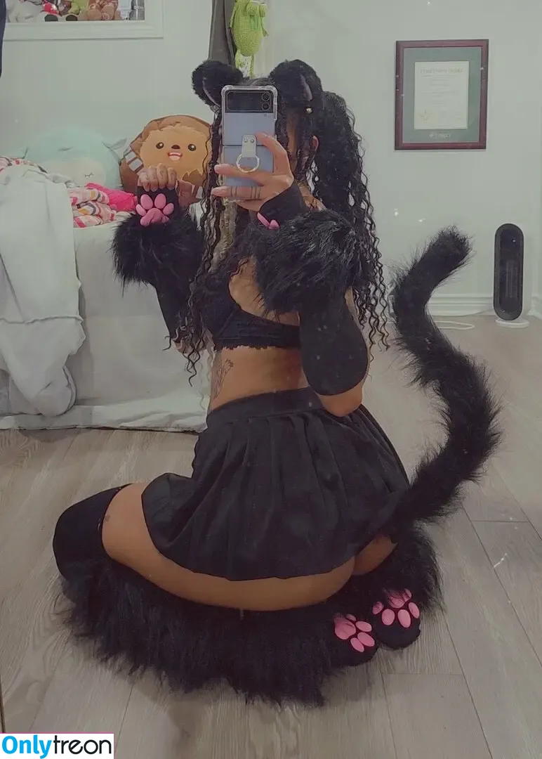 Juliet Cascaii nude photo #0010 (Irl Nico Robin / cascaii)
