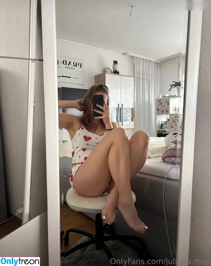 julinaa.may nude photo #0034 (julinaa.may)