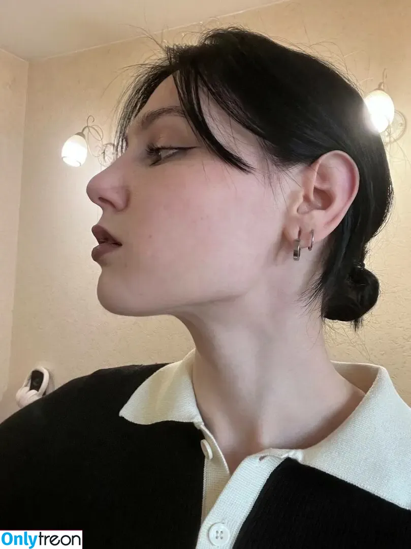 julsfuckwilton nude photo #0131 (Juls / julfuckwilton / julwilton)