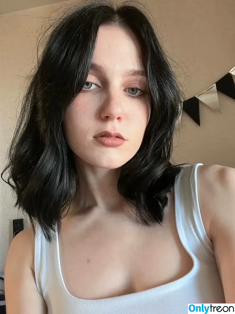 julsfuckwilton nude photo #0133 (Juls / julfuckwilton / julwilton)