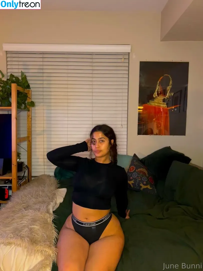 junebunni nude photo #0085 (_junebunni)