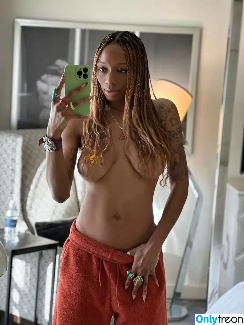 Junglepussy nude photo #0020 (twunk_bubbs)