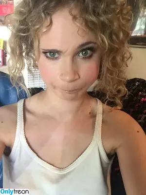Juno Temple / junotemple nude photo #0228