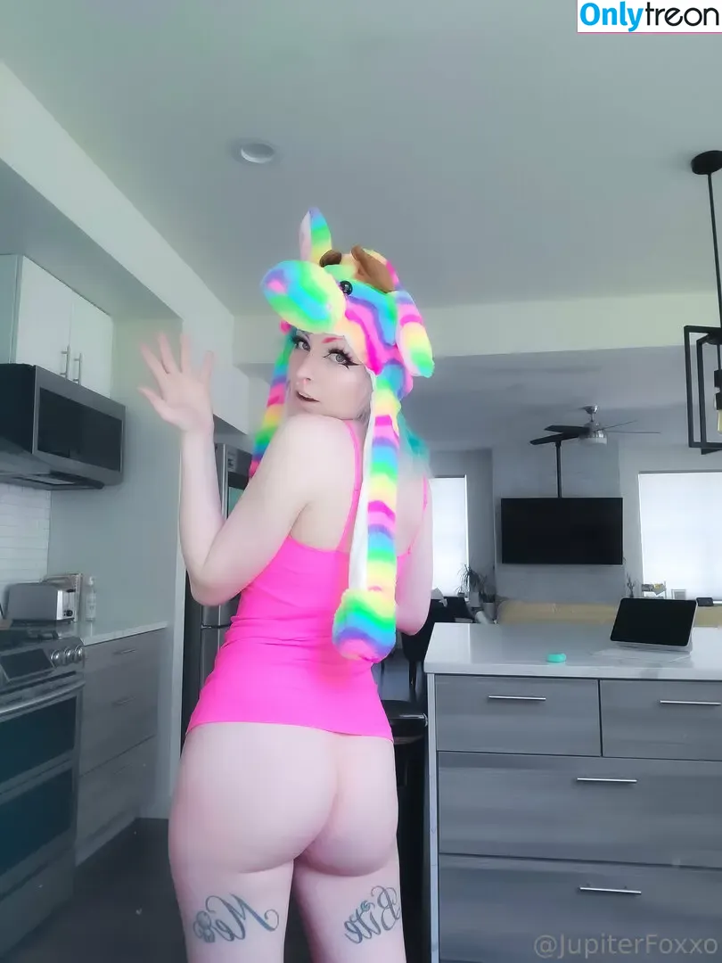 jupiterfoxxo nude photo #0003 (jupiterfoxxo)
