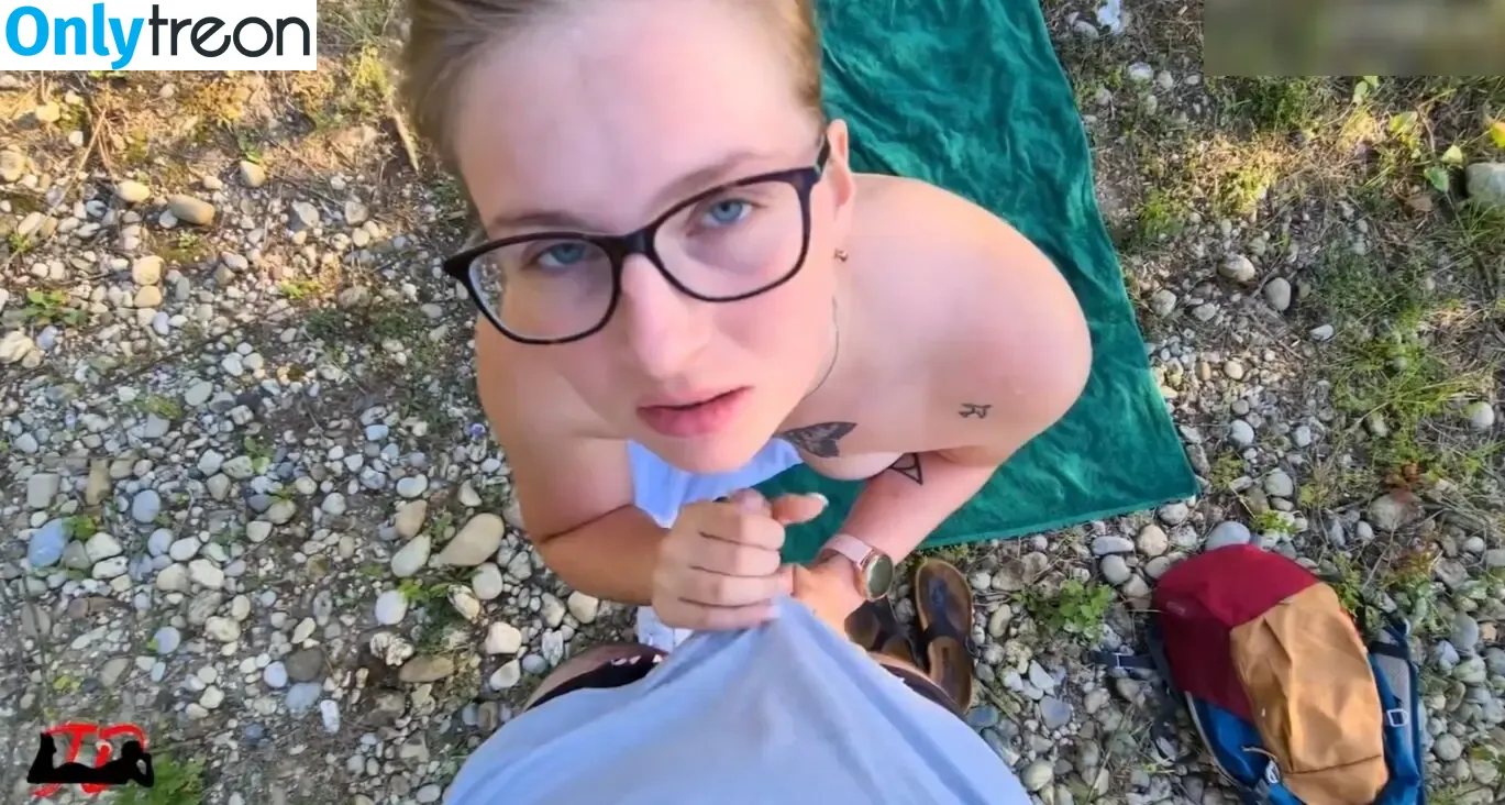 Justdiana nude photo #0009 (just_diana / justdiana.official)
