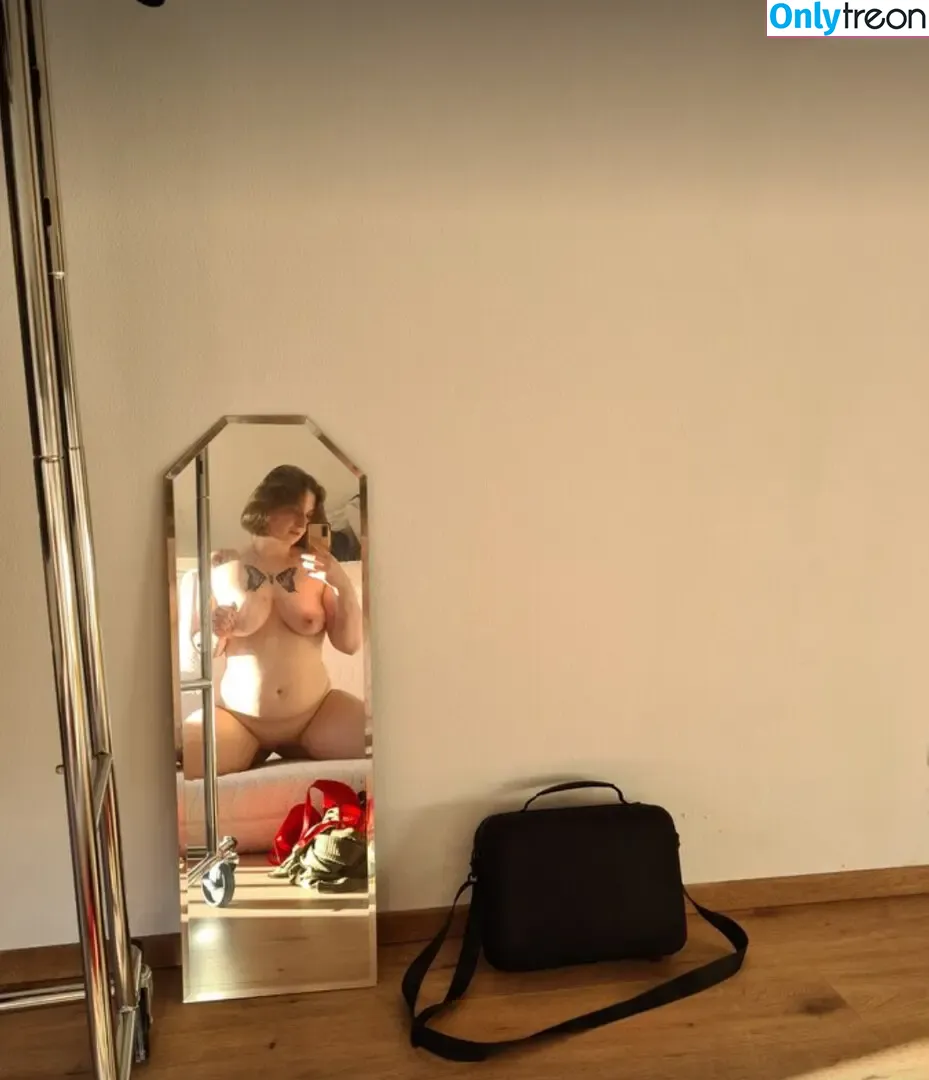 Justdiana nude photo #0068 (just_diana / justdiana.official)