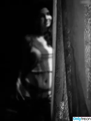 Justine Anne Crane / vewert.portraits nude photo #0095