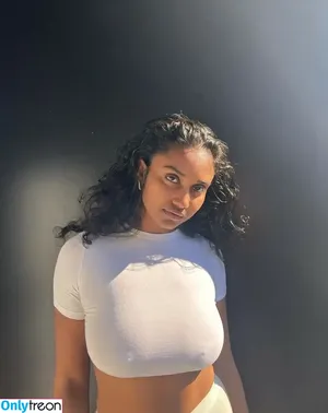  nude photo #0005