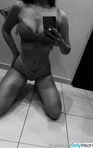  nude photo #0001