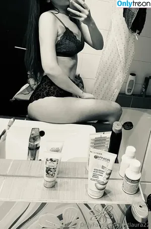 nude photo #0008