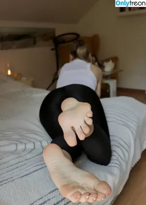 justmariisfeetofficial / Mariis / justmariisfeet nude photo #0080