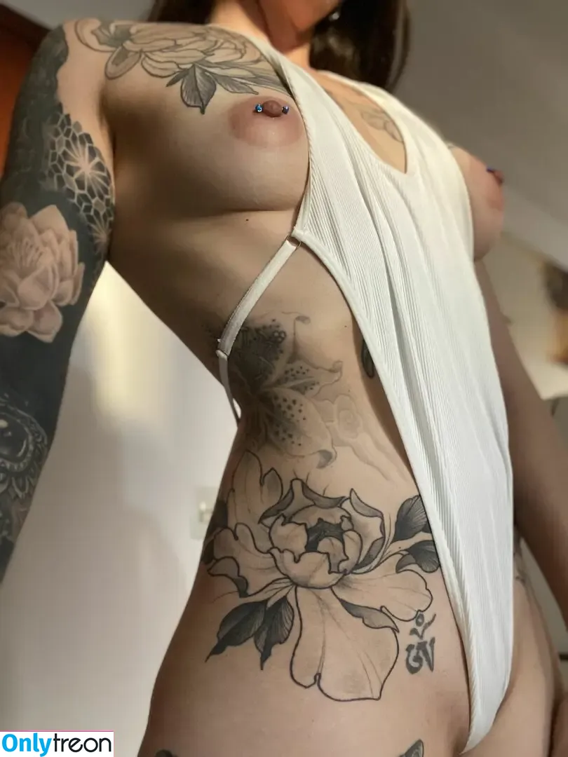 JustMiaXXX nude photo #0005 (xbubblebuttmiax)
