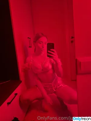  nude photo #0008