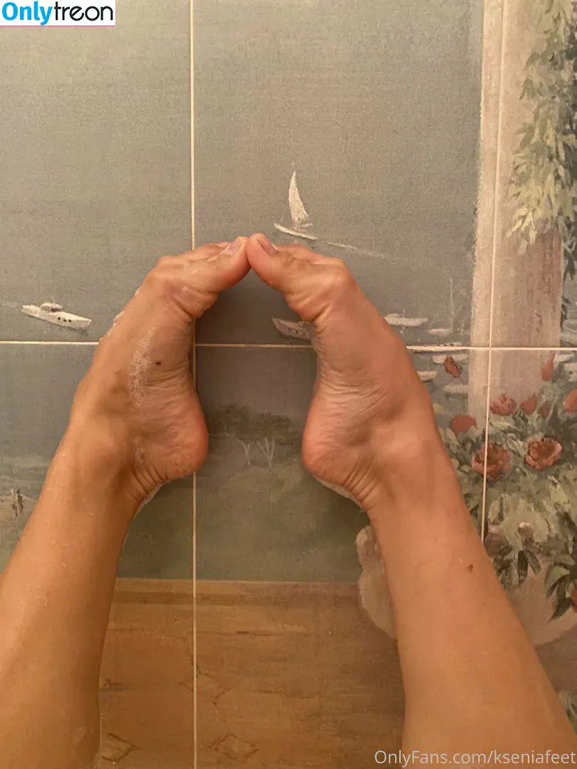 k.flexiblefeet nude photo #0073 (kseniafeet)