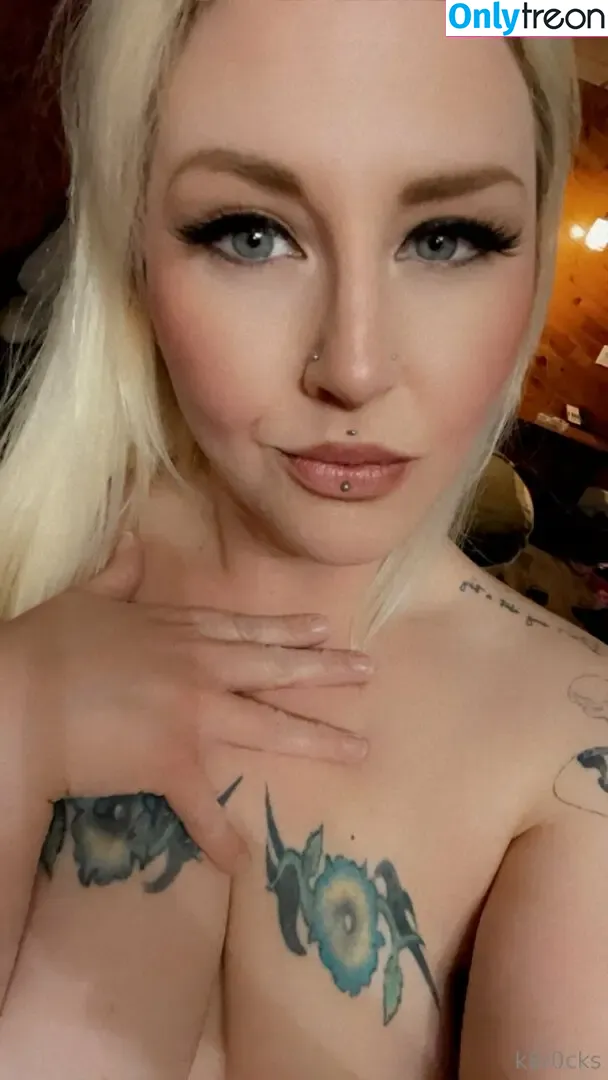k8r0cks nude photo #0055 (k8r0cks)