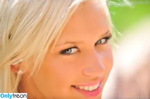 Kacey Jordan / Daveney Nicole / daveneyc / daveneynicole nude photo #0250