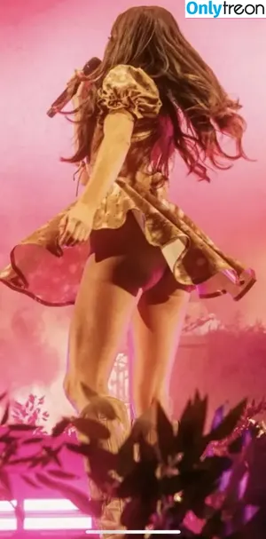 Kacey Musgraves / heavenlyyhazel / spaceykacey nude photo #0361