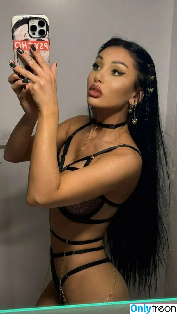 Kaczqa Dziwaczqa nude photo #0003 (KaczqaDziwaczqa)