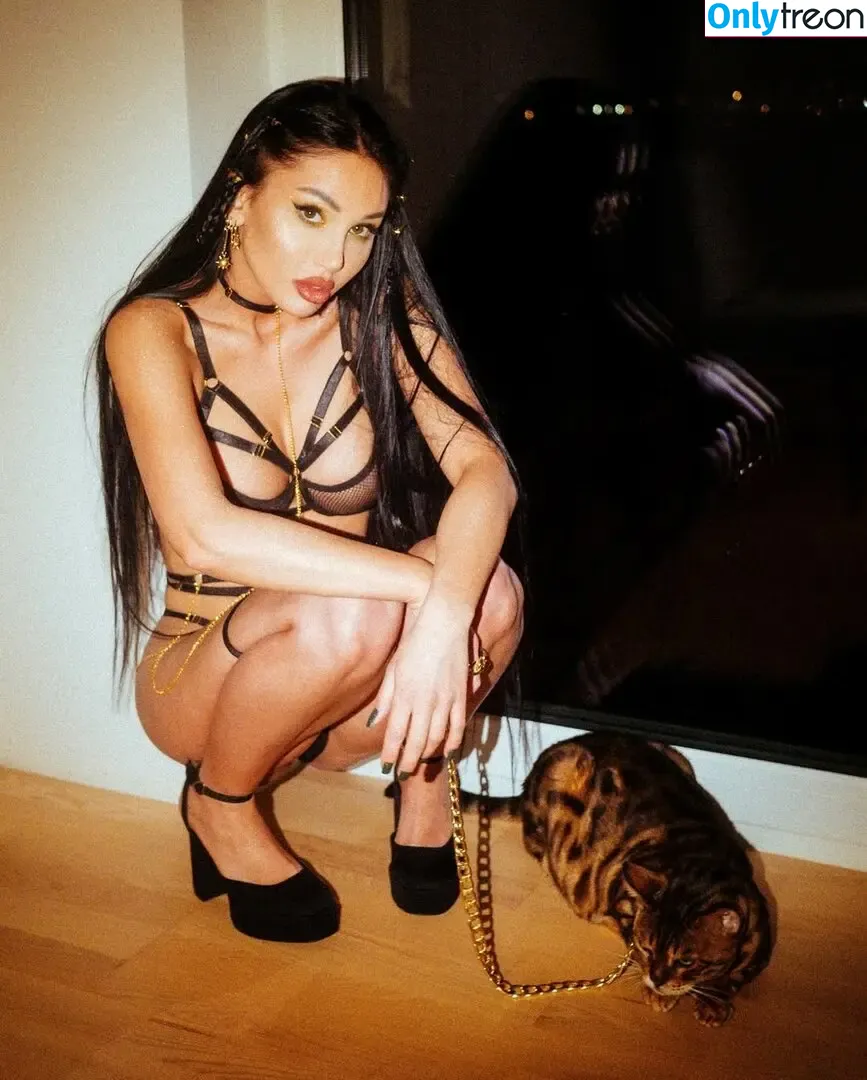 Kaczqa Dziwaczqa nude photo #0012 (KaczqaDziwaczqa)