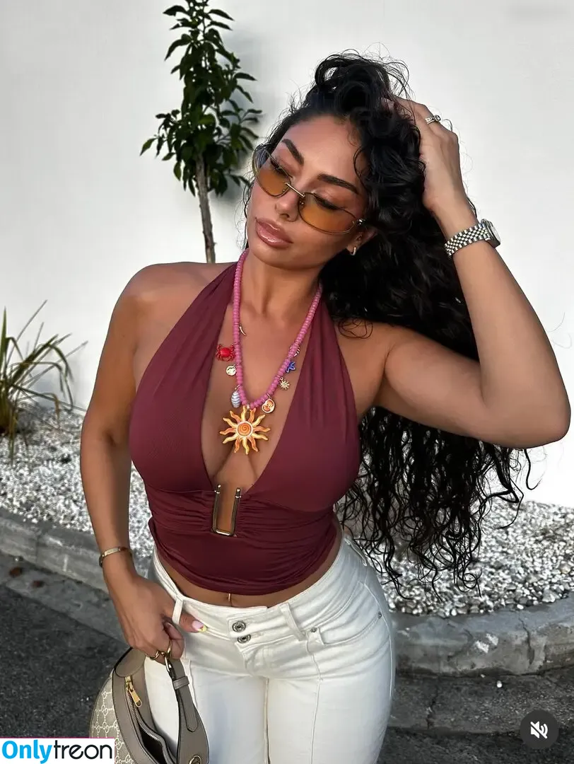 Kaderimxx nude photo #0026 (Kaderimxx)