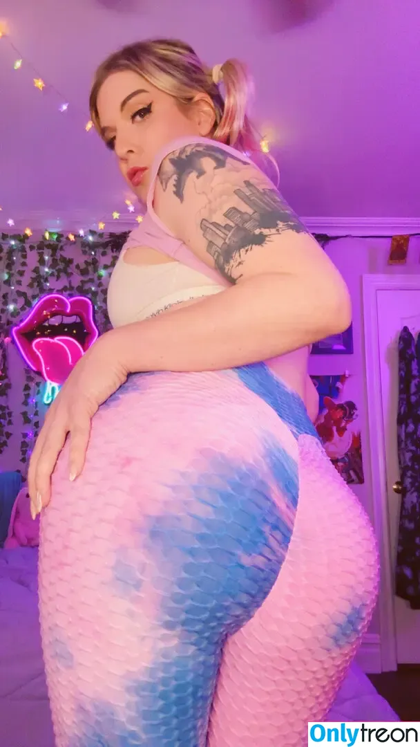 kaelaluna nude photo #0124 (kaela.lunaa)