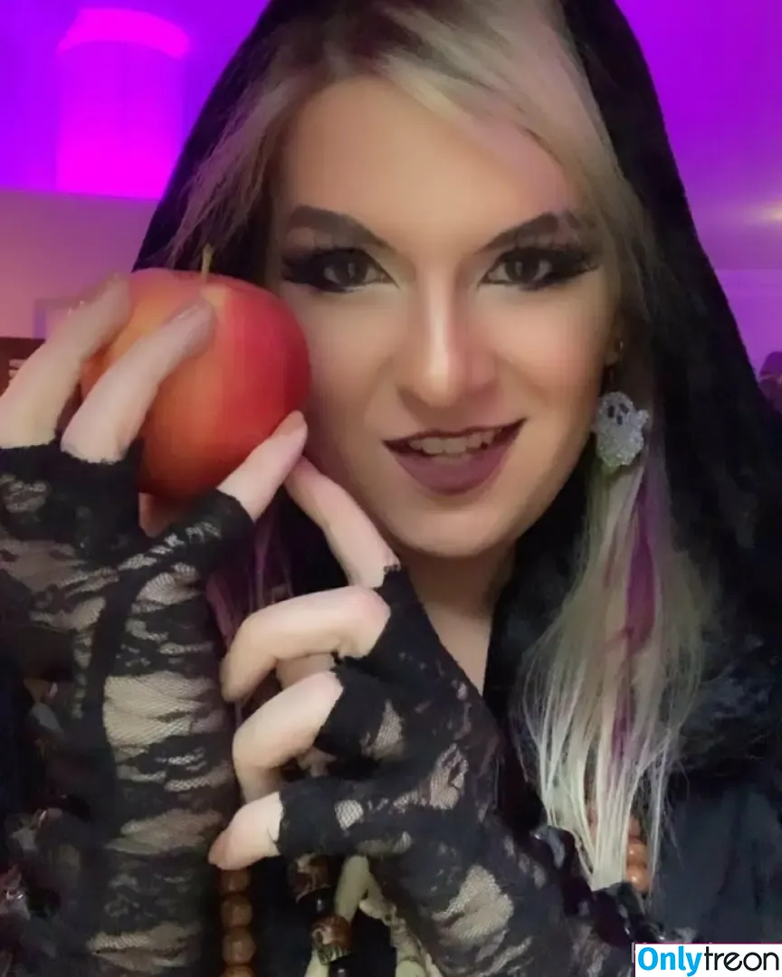 kaelaluna nude photo #0126 (kaela.lunaa)