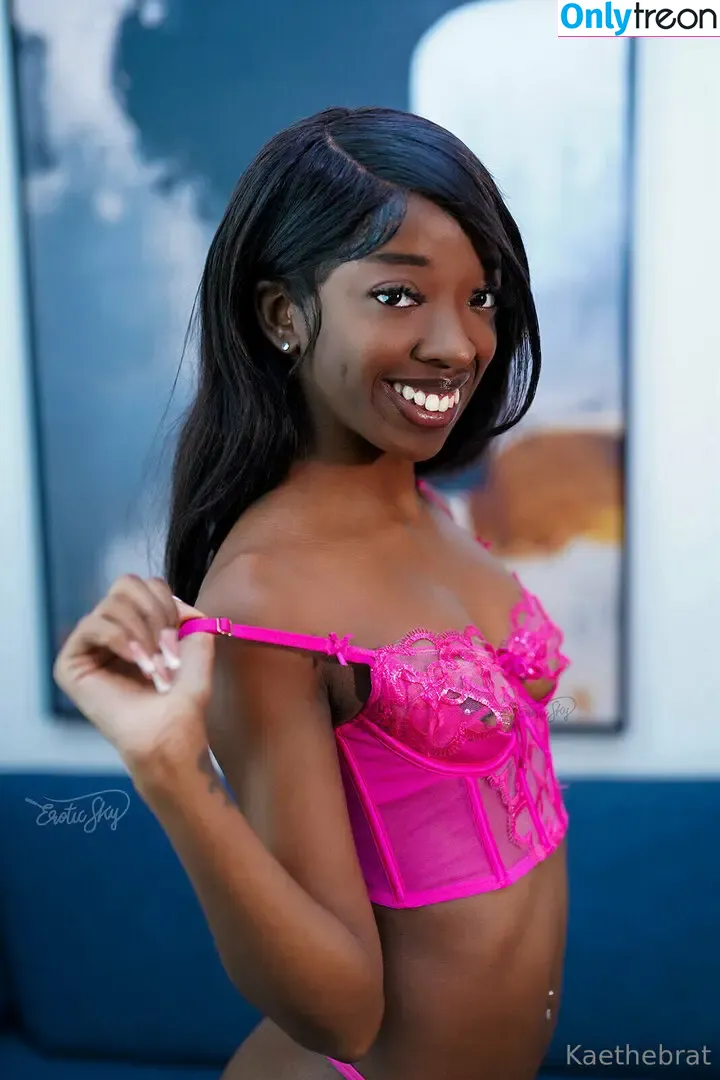 kaethebratdoll nude photo #0040 (kashdollkeisha)
