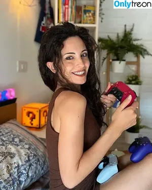 Kafkanya / danilacattani nude photo #0072