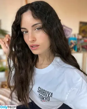 Kafkanya / danilacattani nude photo #0126