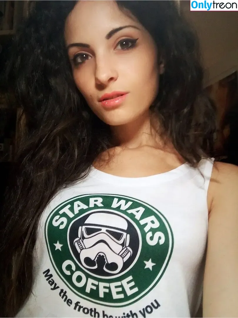 Kafkanya nude photo #0036 (danilacattani)