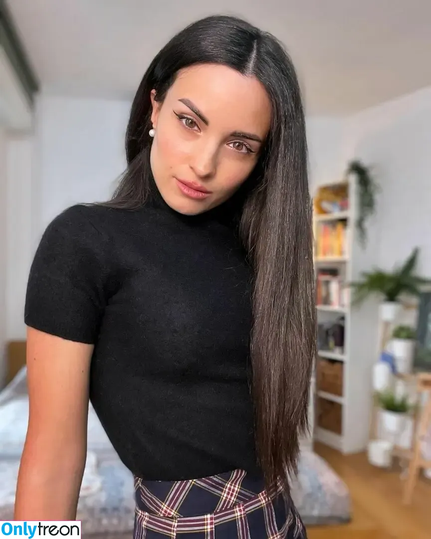 Kafkanya nude photo #0120 (danilacattani)