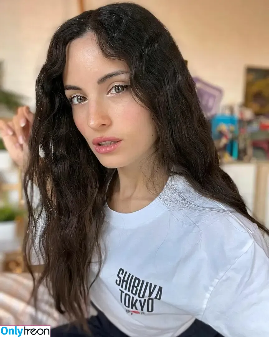 Kafkanya nude photo #0126 (danilacattani)