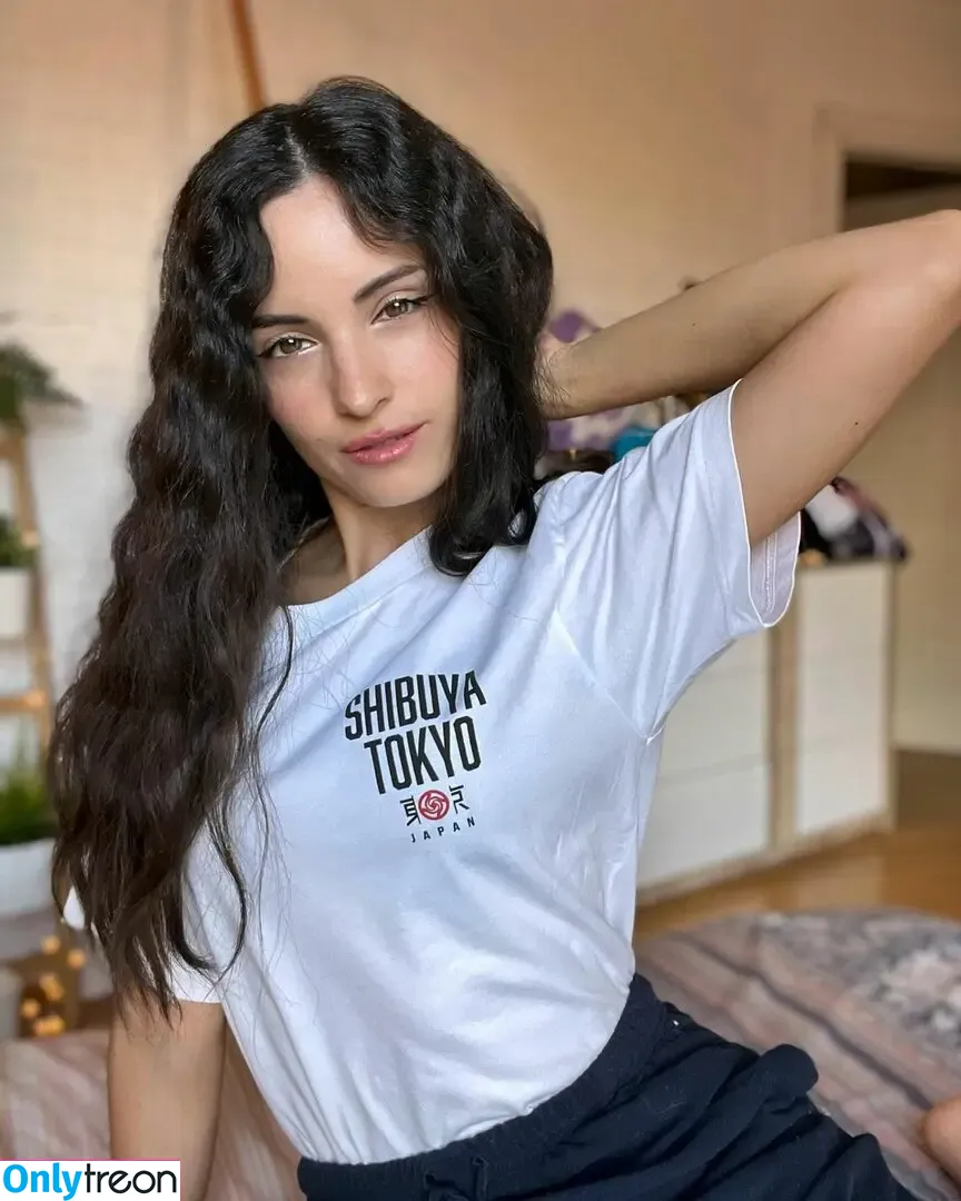 Kafkanya nude photo #0129 (danilacattani)