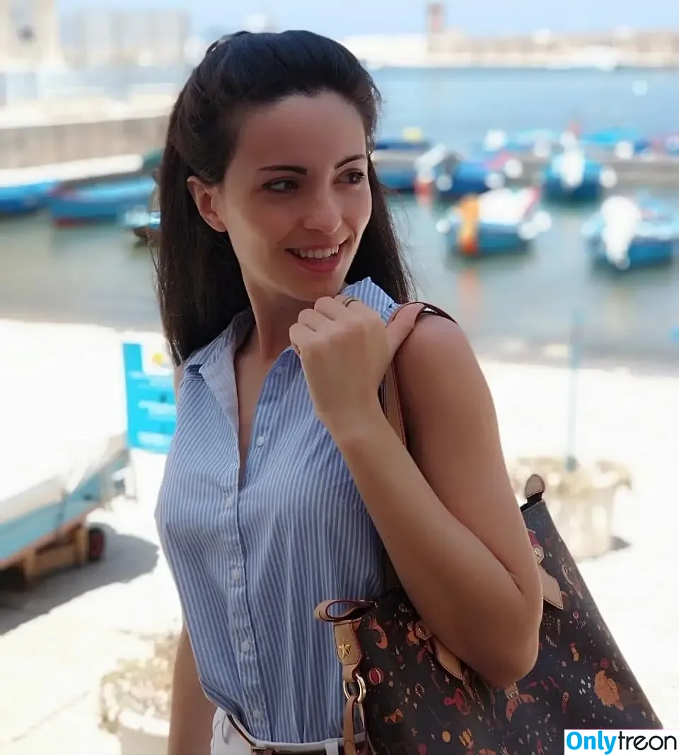 Kafkanya nude photo #0160 (danilacattani)