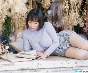 Kaho Shibuya / Shibukaho nude photo #2544