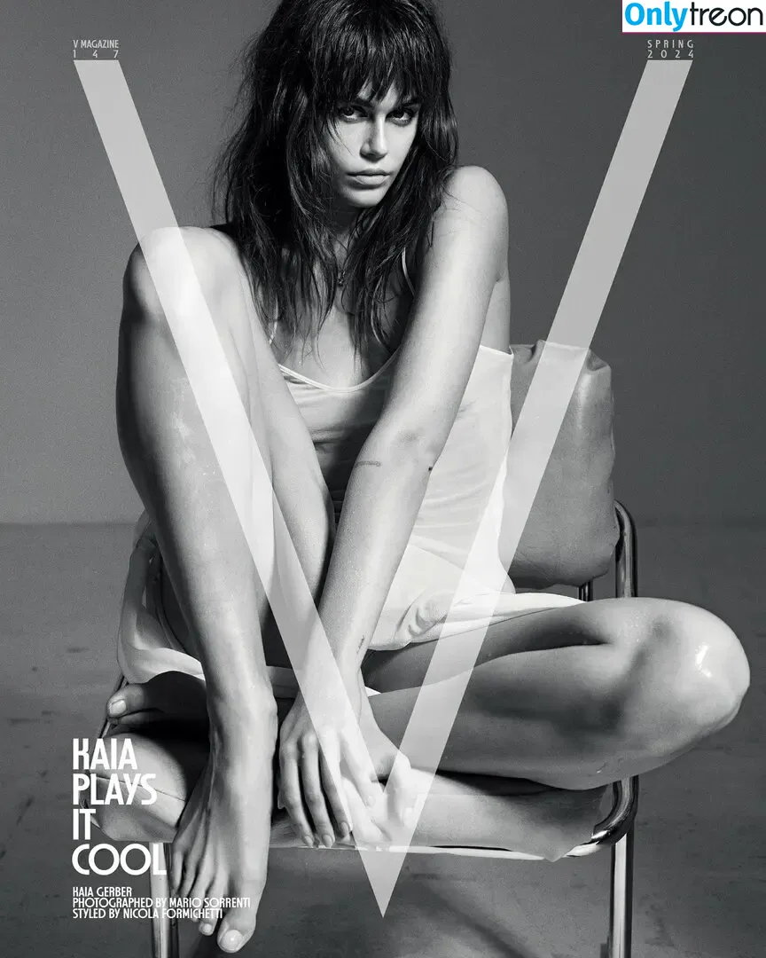 Kaia Gerber nude photo #0355 (KaiaGerber)