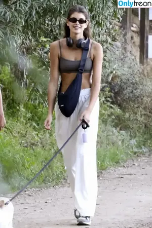 Kaia Gerber / KaiaGerber nude photo #1079