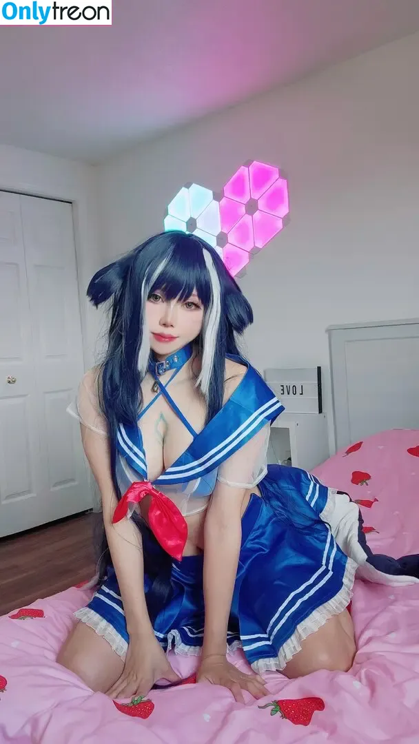 kaiacos nude photo #0006 (kainaoa)
