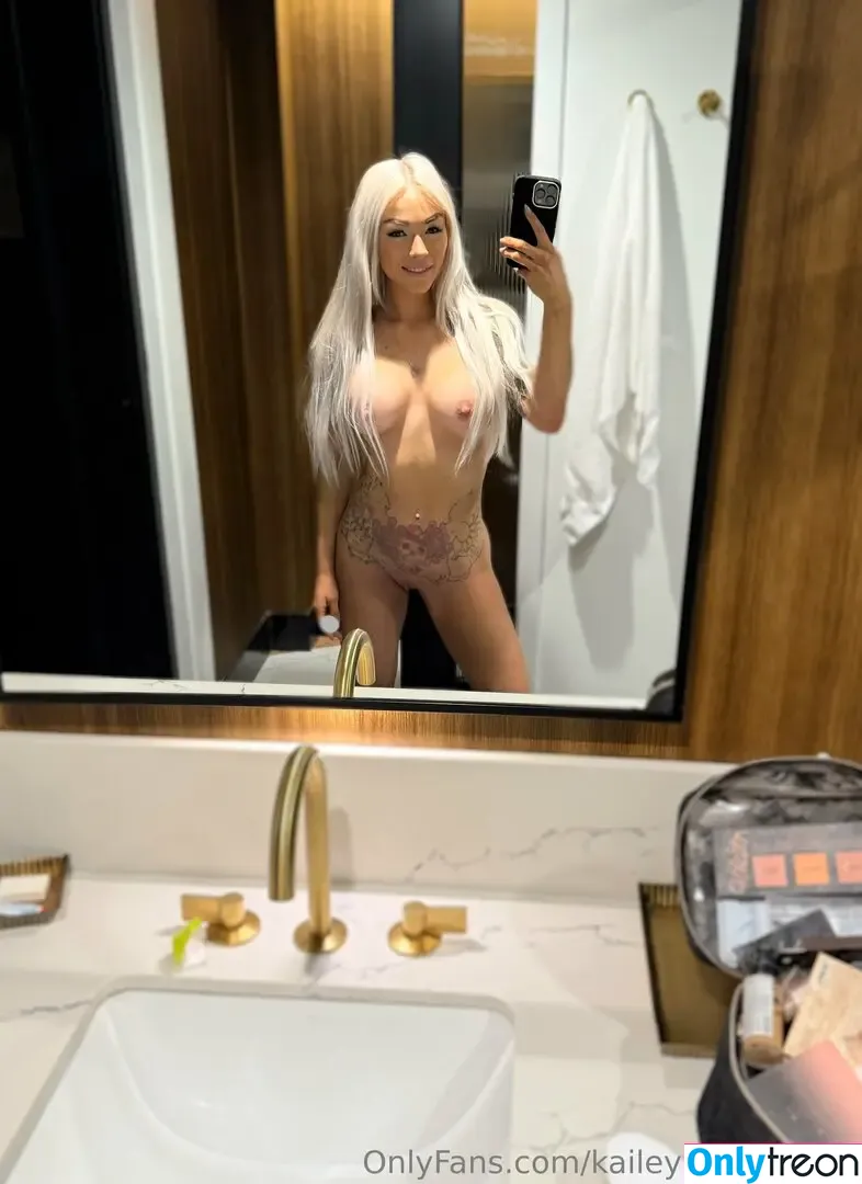 kaileykleinofficial nude photo #0012 (kaileykleinofficial)